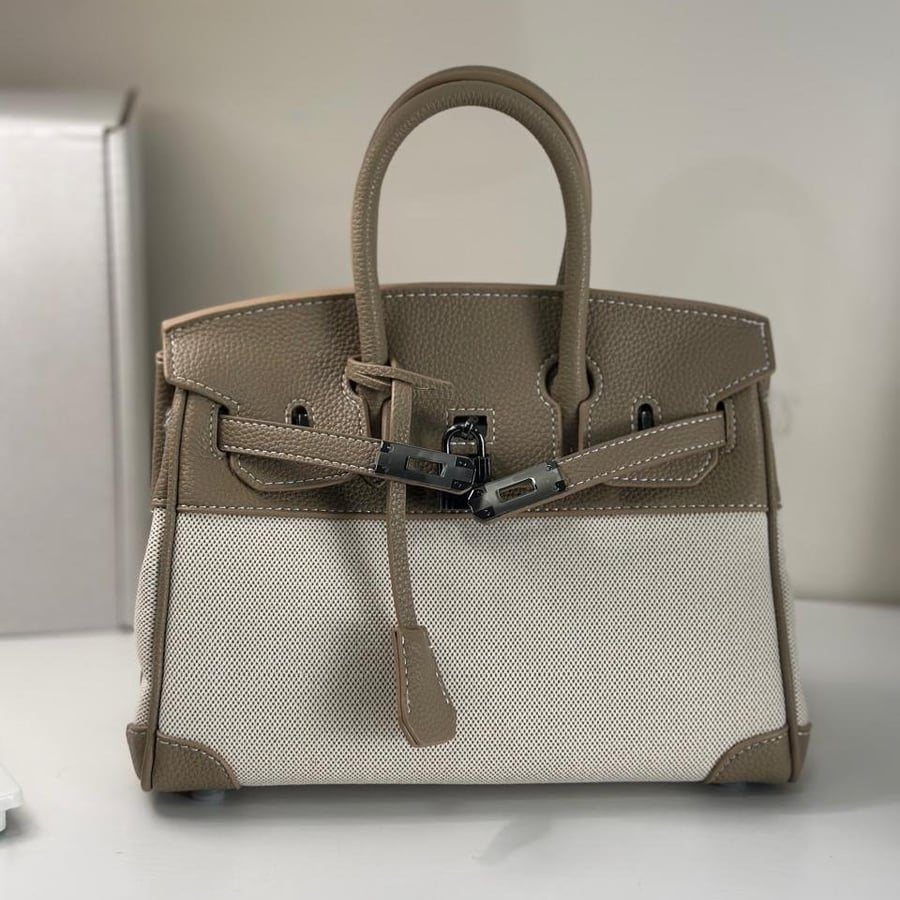 Eva Khaki Medium size
