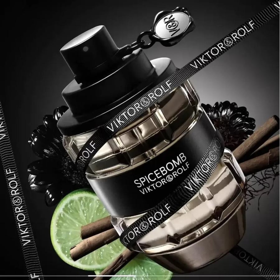عطر  سبايس بومب من فيكتور اند رولف للرجال او دو تواليت 90 مل