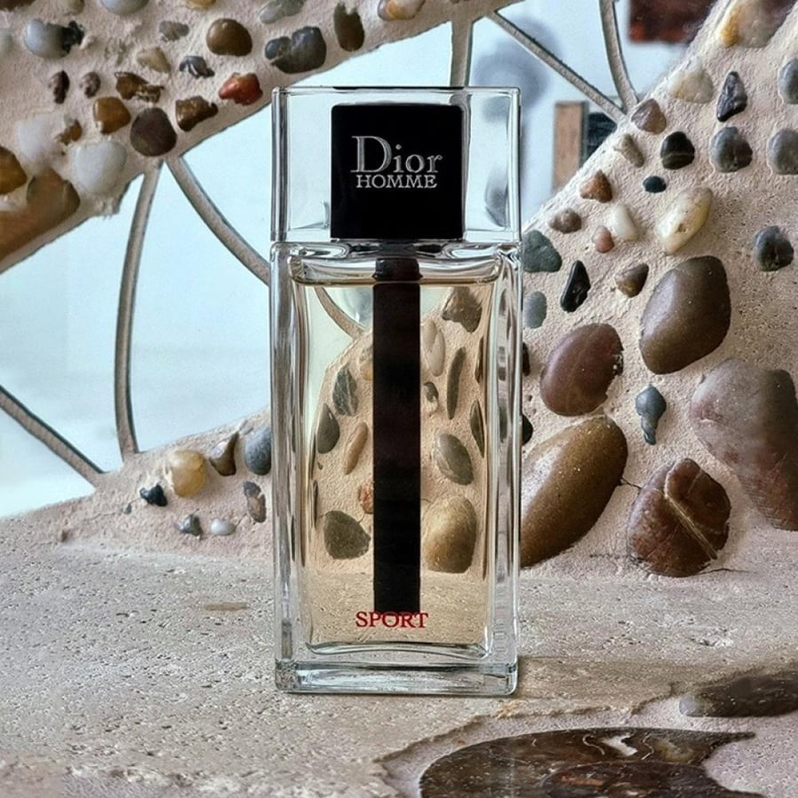 عطر ديور أوم سبورت (2021) من ديور للرجال او دو تواليت 200 مل