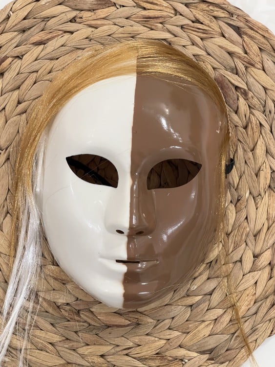 قناع يوم التأسيس