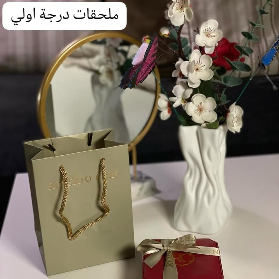 سلسال طويل روبيرتو كوين ذهبي