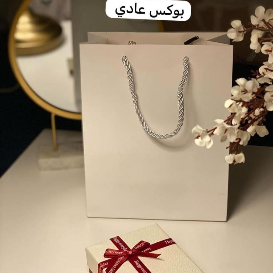 حلق فان كليف وردة ناعم