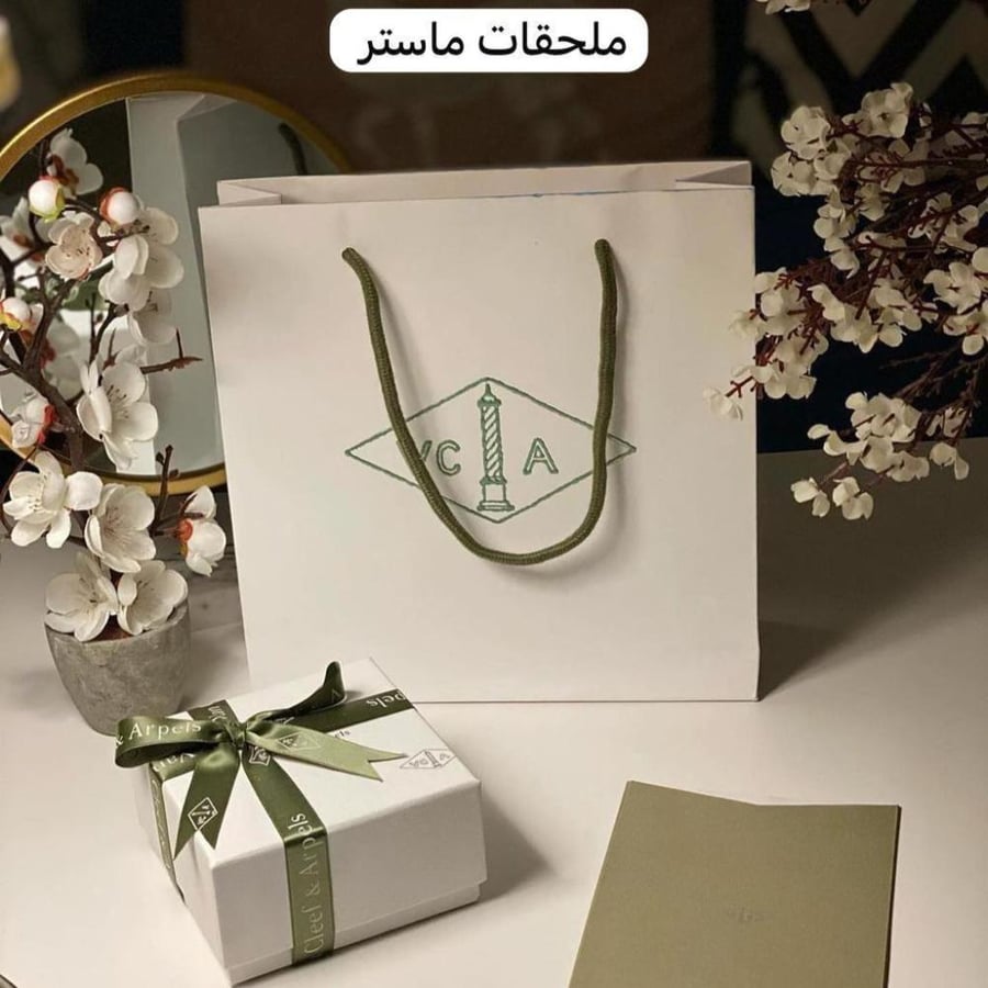 حلق وردة ميني فان كليف