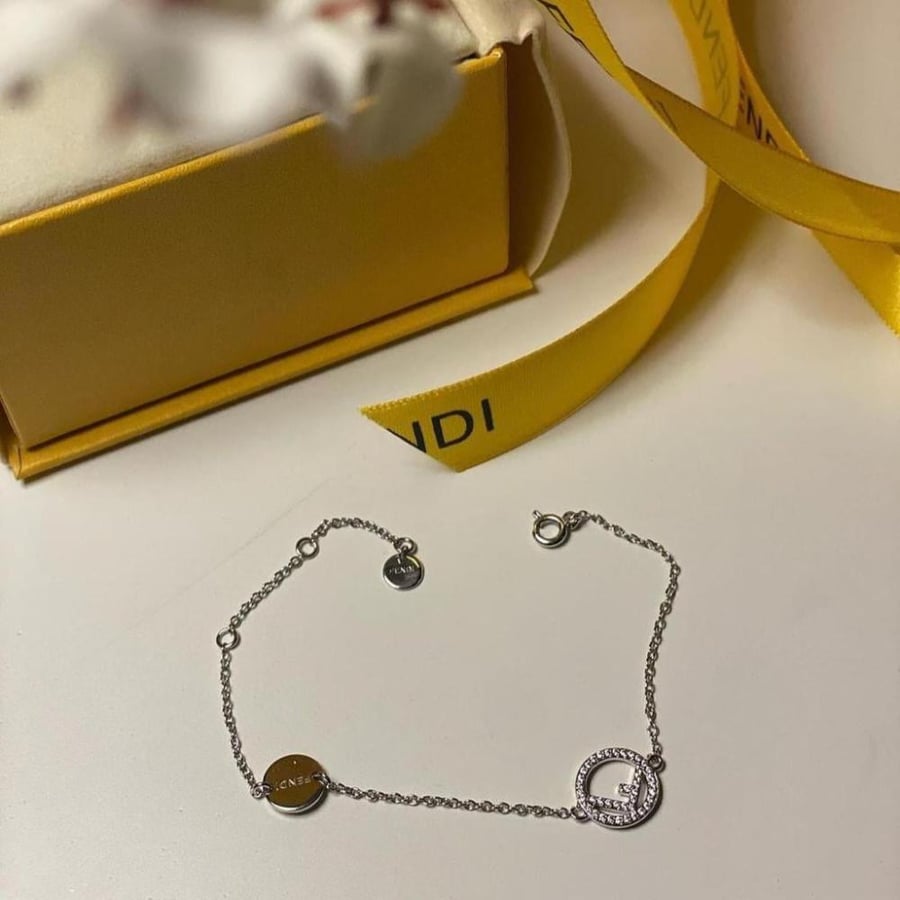 اسوارة فندي فضي