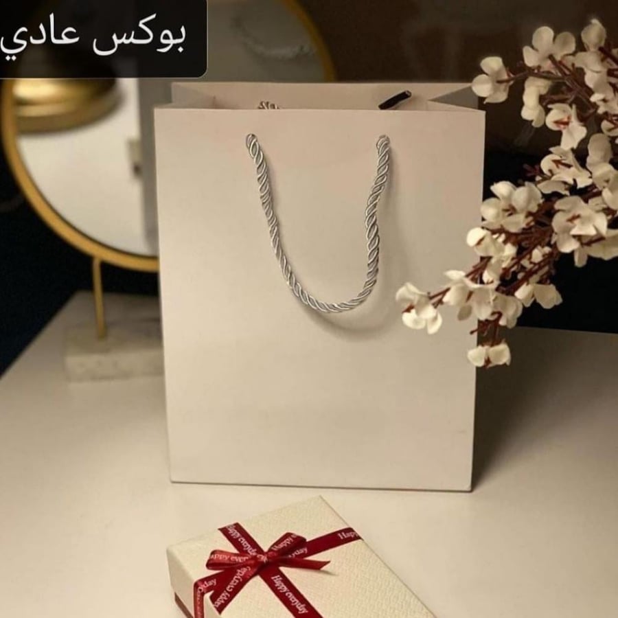 سلسال وحلق فندي ذهبي