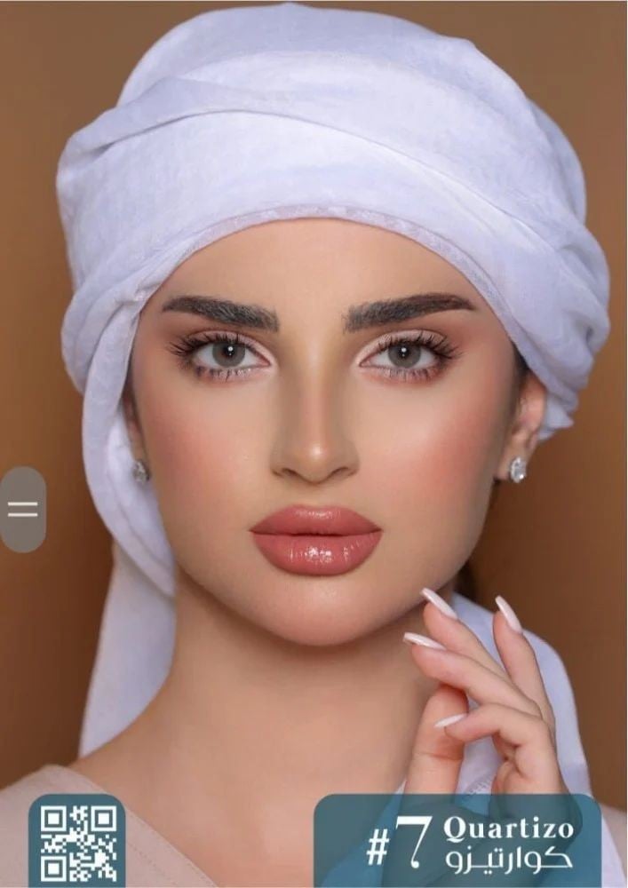 عدسات ليمونوس شهرية كوارتزو