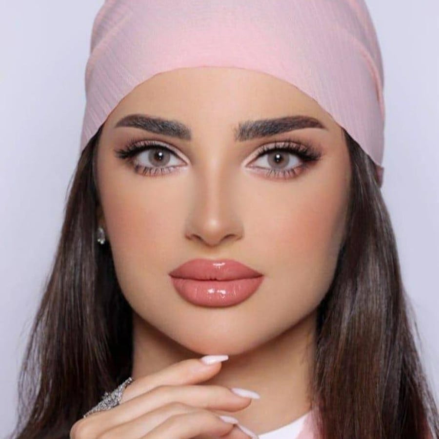 عدسات ليمونوس شهرية لاتيه