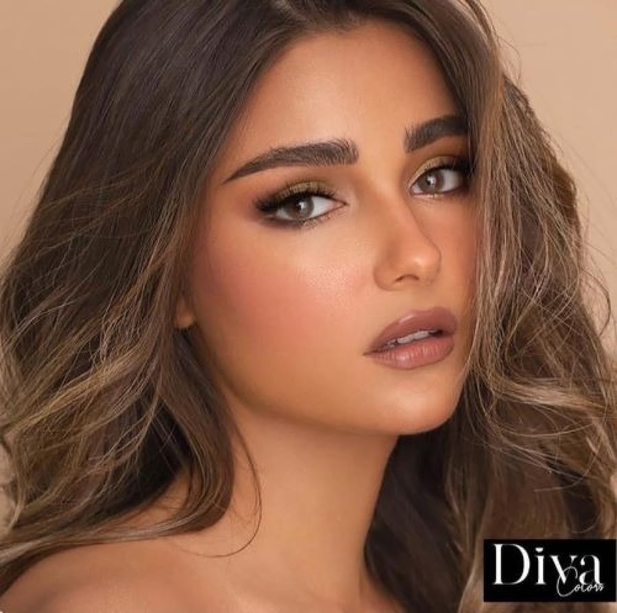 عدسات لاصقه ديفا - ميد نايت