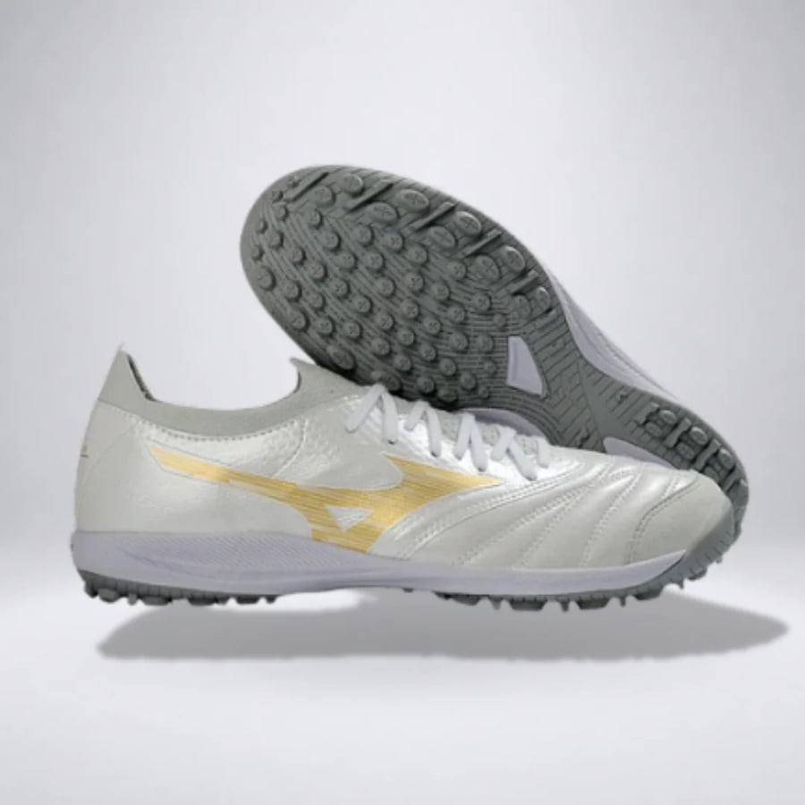 جزمة كرة قدم Mizuno Morelia