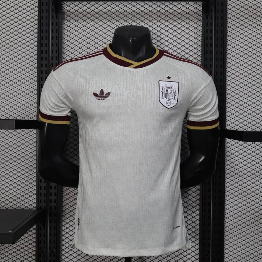 تيشيرت اسبانيا 2026 الابيض الاحتياطي الجديد
