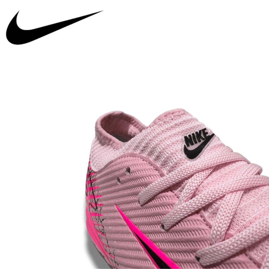 جزمة كرة قدم Nike