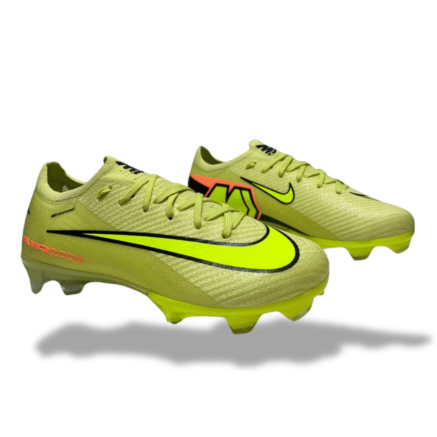 جزمة كرة قدم Nike