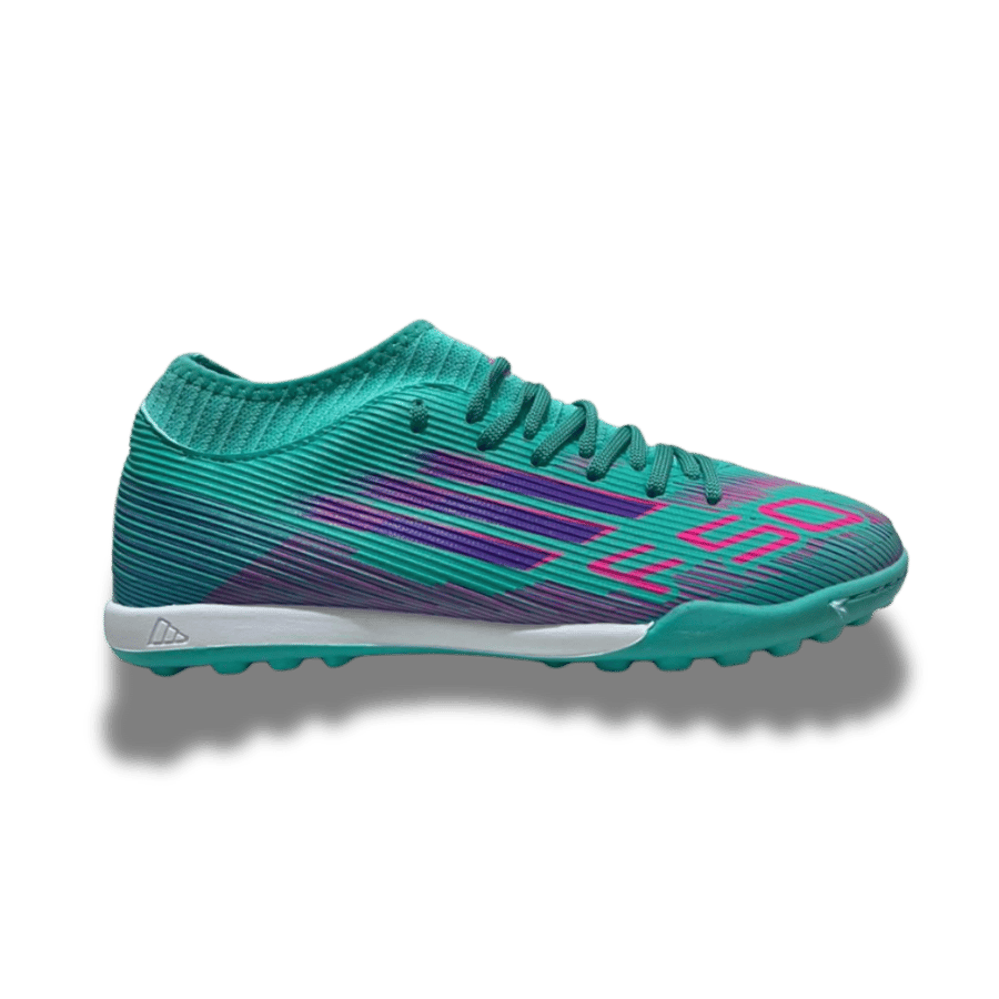 جزمة كرة قدم Adidas