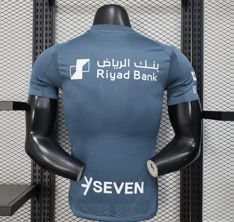 قميص الاحتياطي 2025/2026