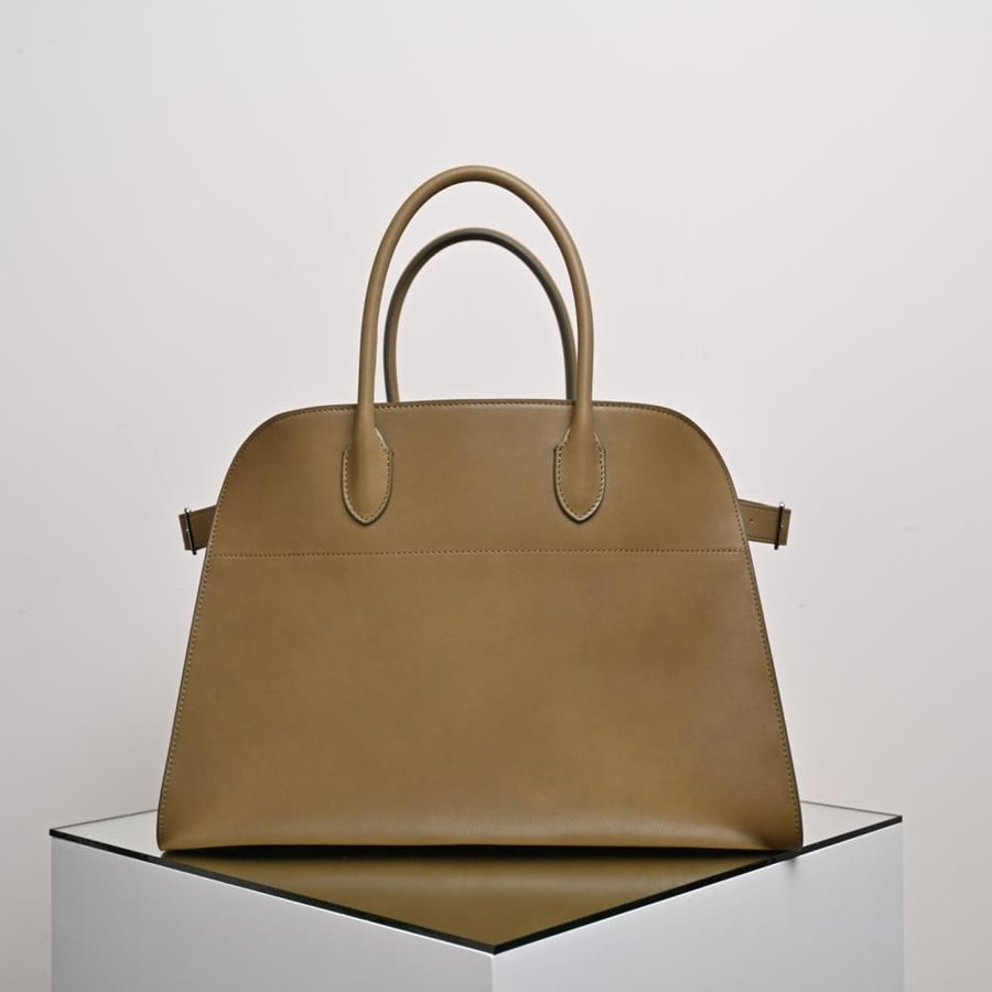 Margaux 15 38x28x23cm