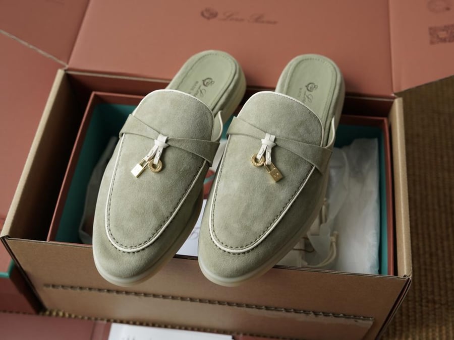 المقاسات 35 - 42