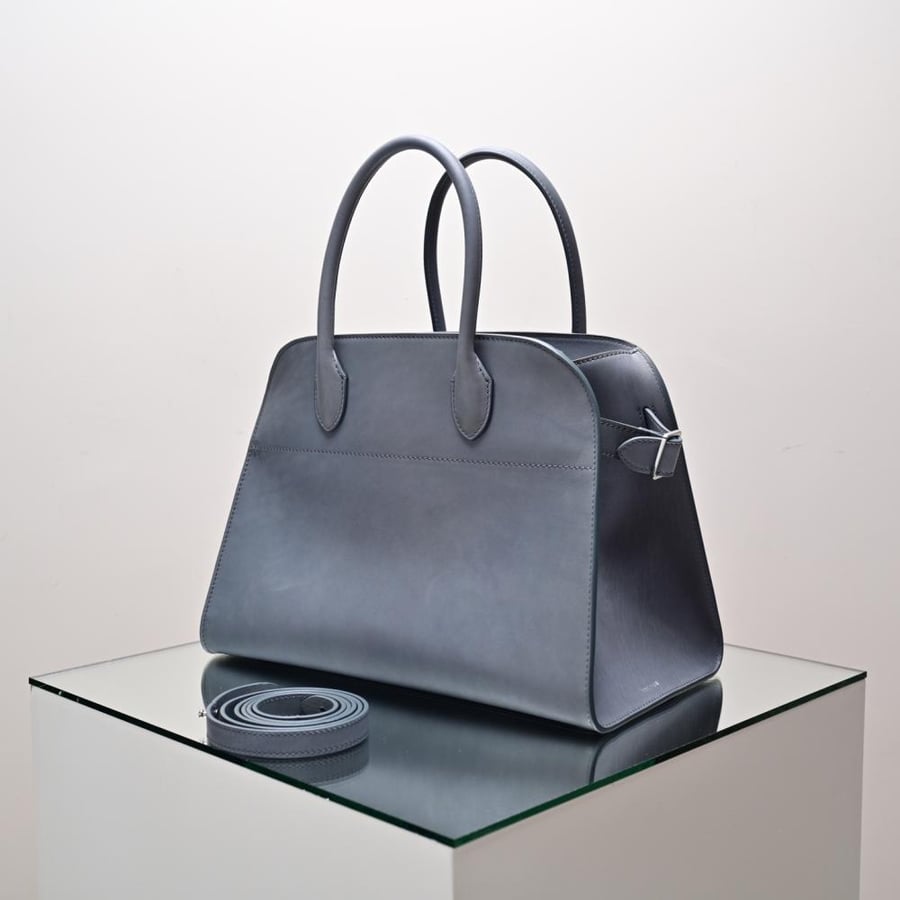 Margaux 12 30.5x23x19cm