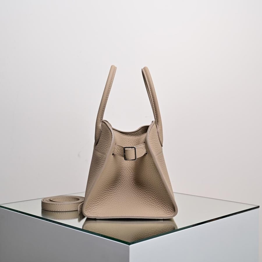 Margaux 10 25.5x18x19cm