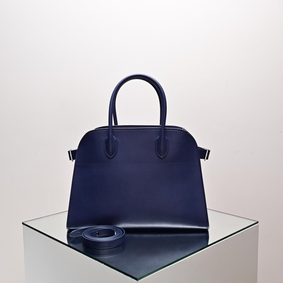 Margaux 12 30.5x23x19cm