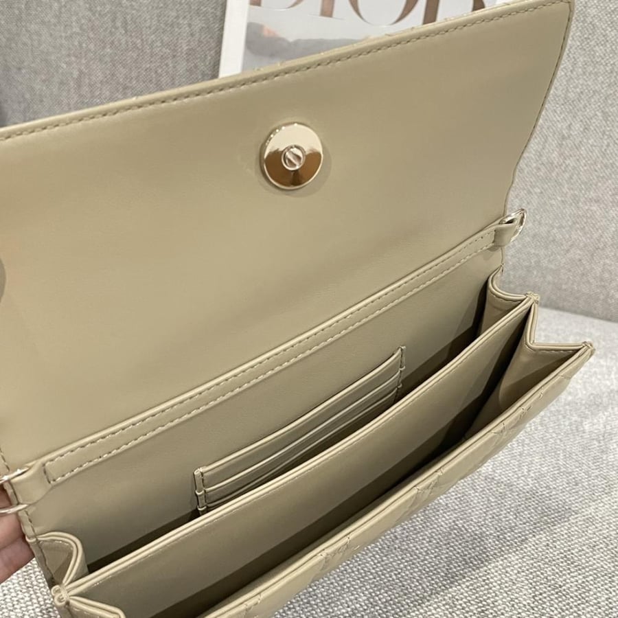 21x11.5x4.5cm