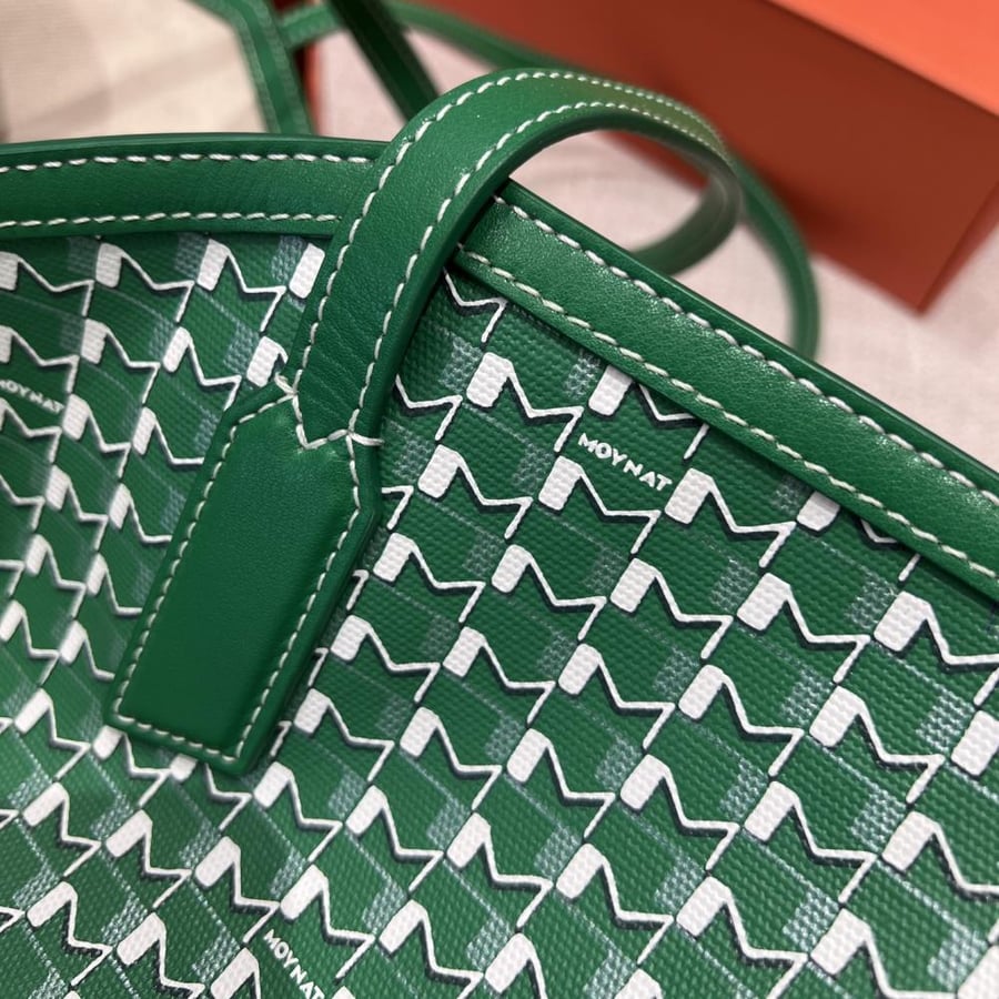 Moynat Canvas