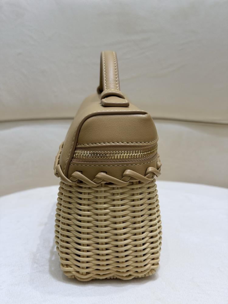 19x11x6.5cm