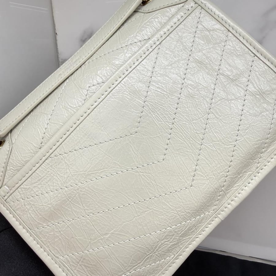 21x16x7.5cm