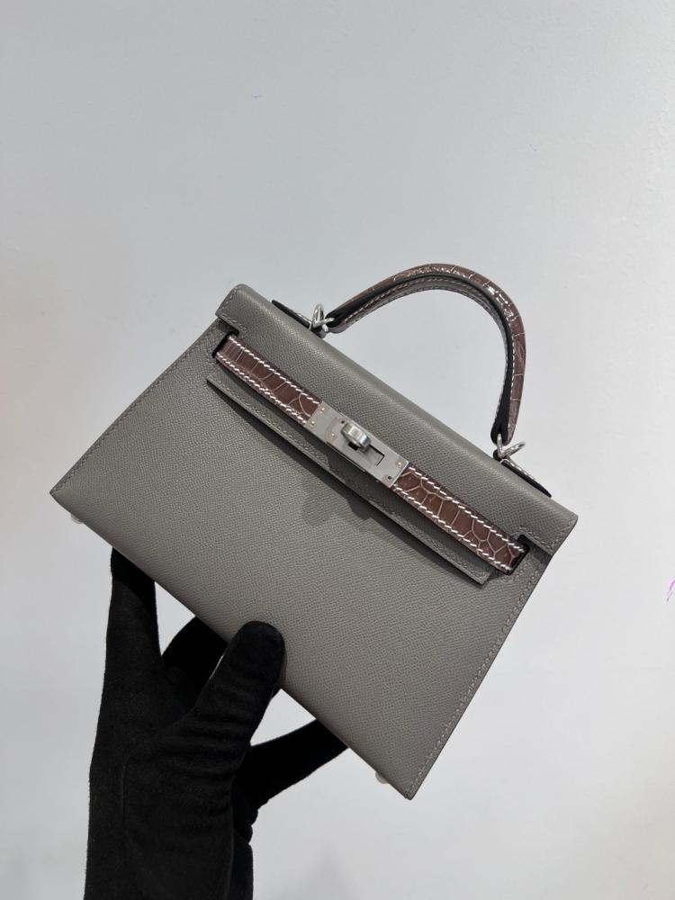 Mini Kelly Touch
