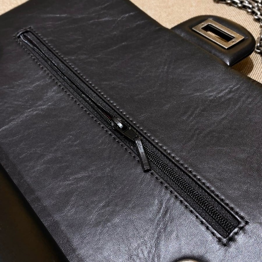 Size ：19.5x28x7.5cm
