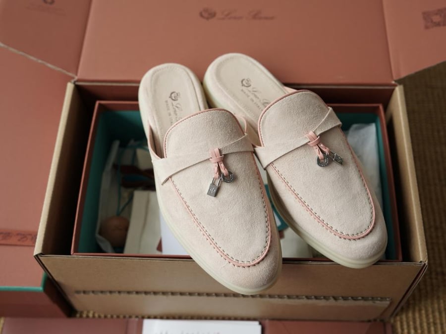 المقاسات 35 - 42