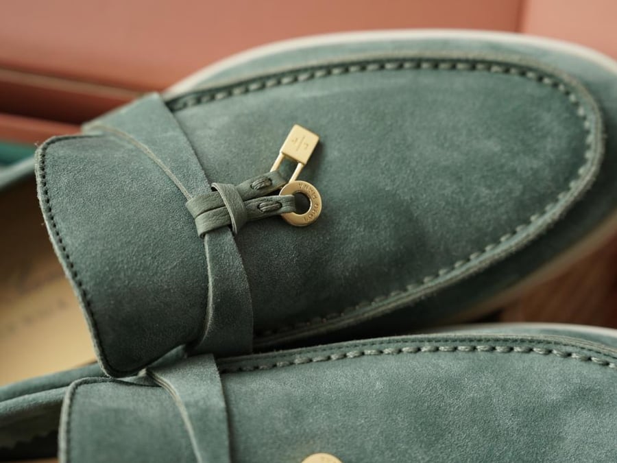 المقاسات 35 - 42