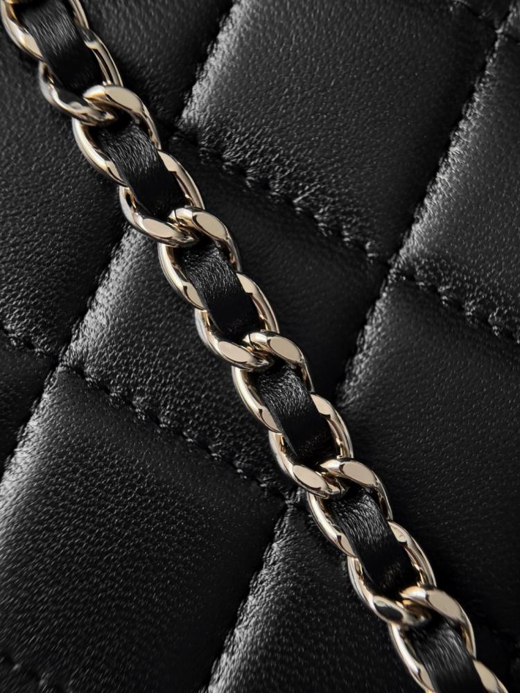 26s 17x19.5x5cm