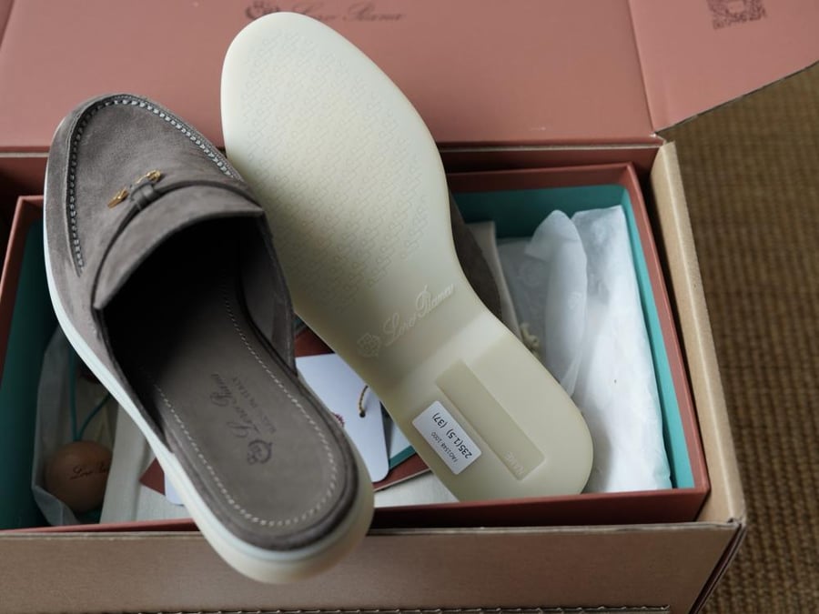 المقاسات 35 - 42