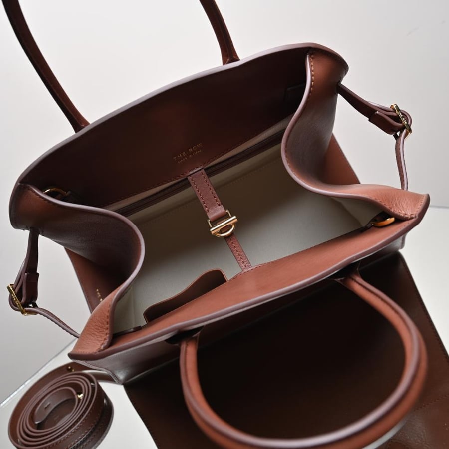 Margaux 12 30.5x23x19cm