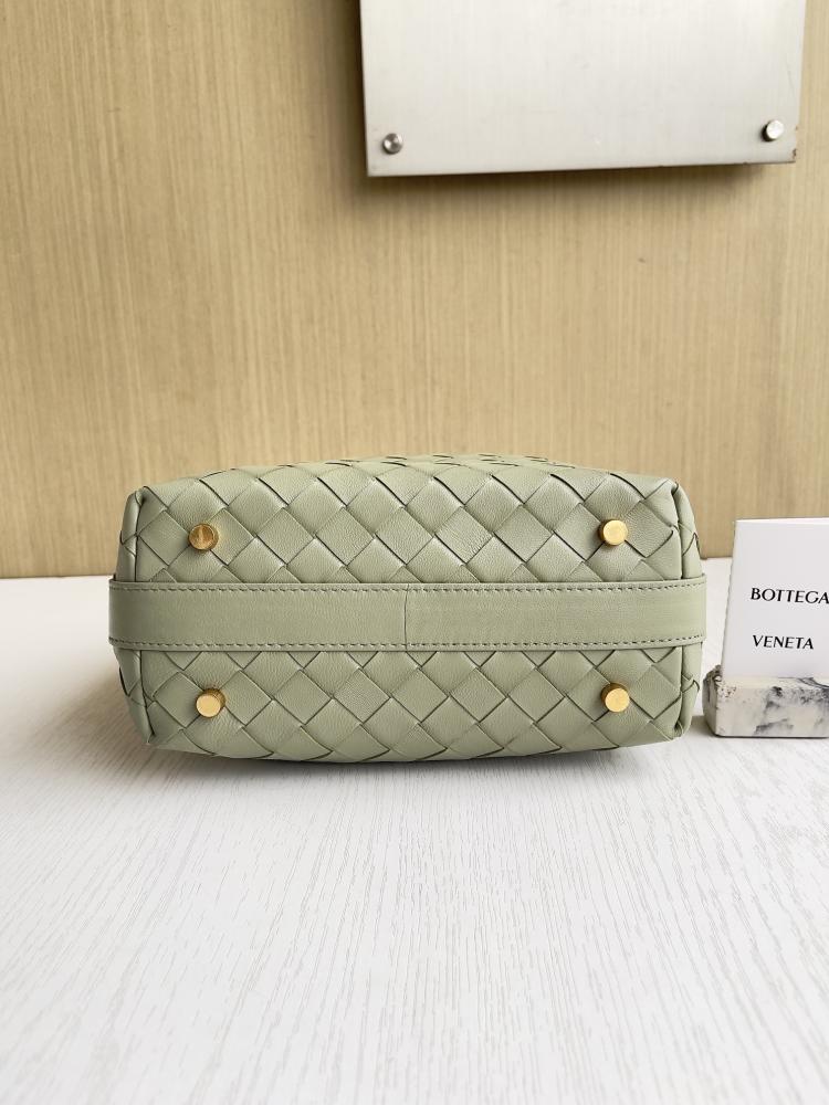 22x13x9cm