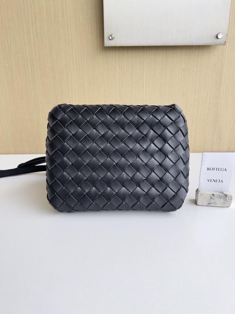 16.5x21x17cm