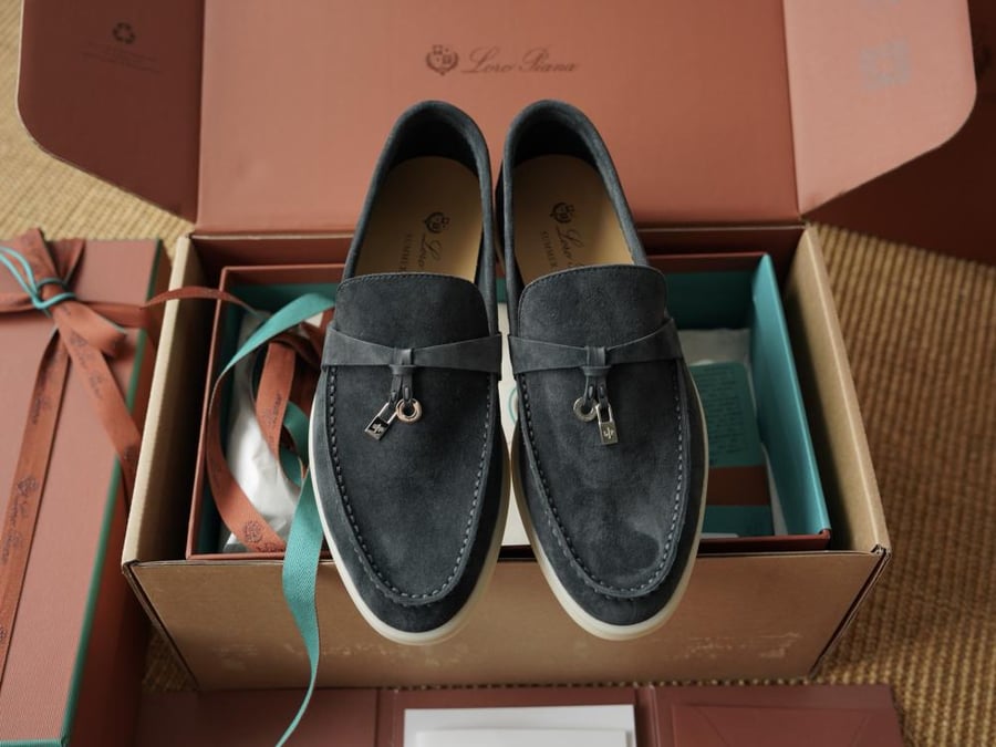المقاسات 35 - 42