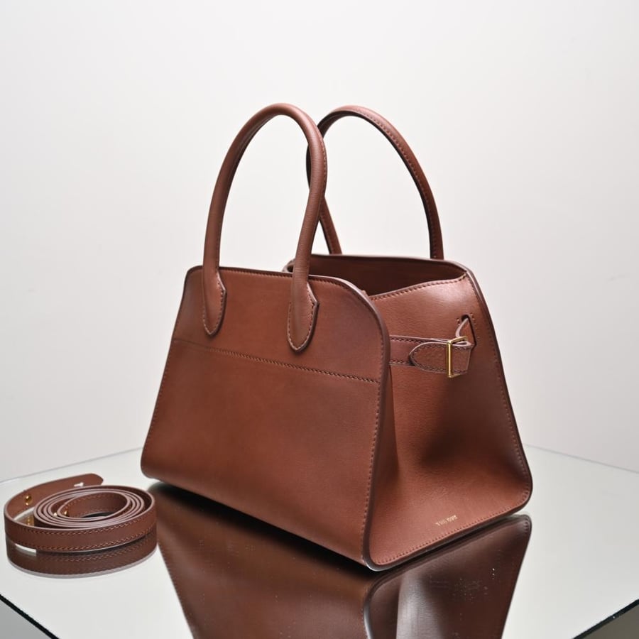 Margaux 10 25.5x18x19cm