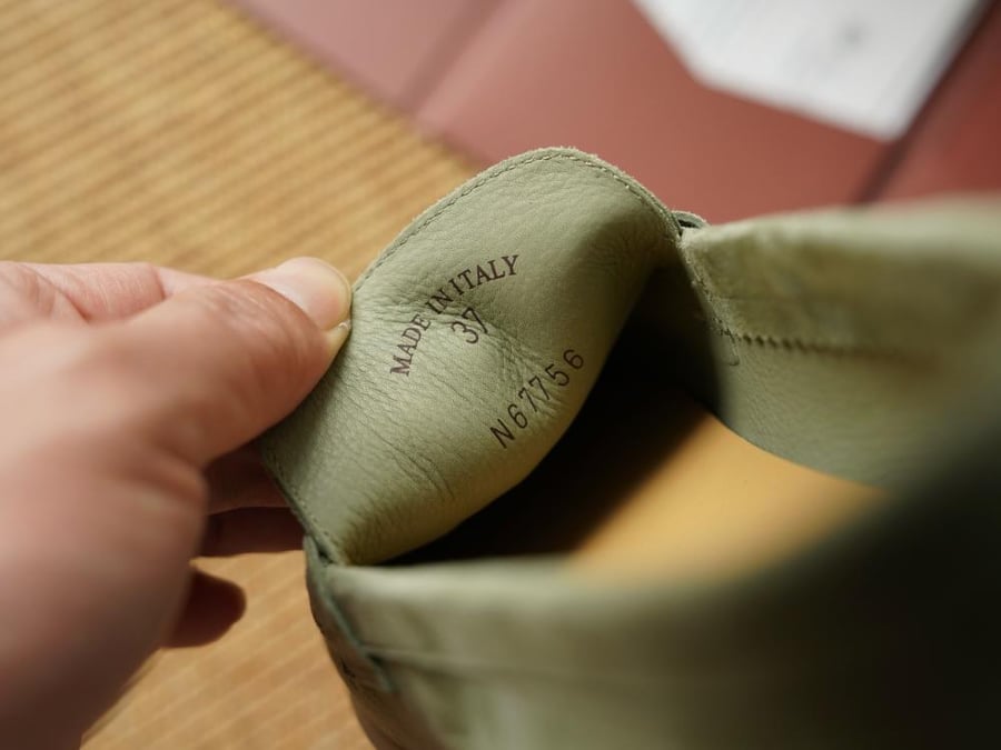 المقاسات 35 - 42
