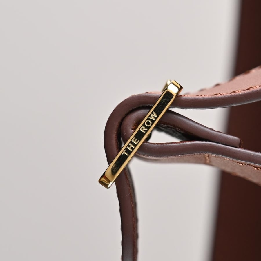 Margaux 12 30.5x23x19cm