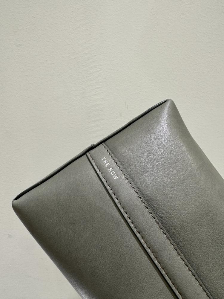 17x15.5x28.5cm