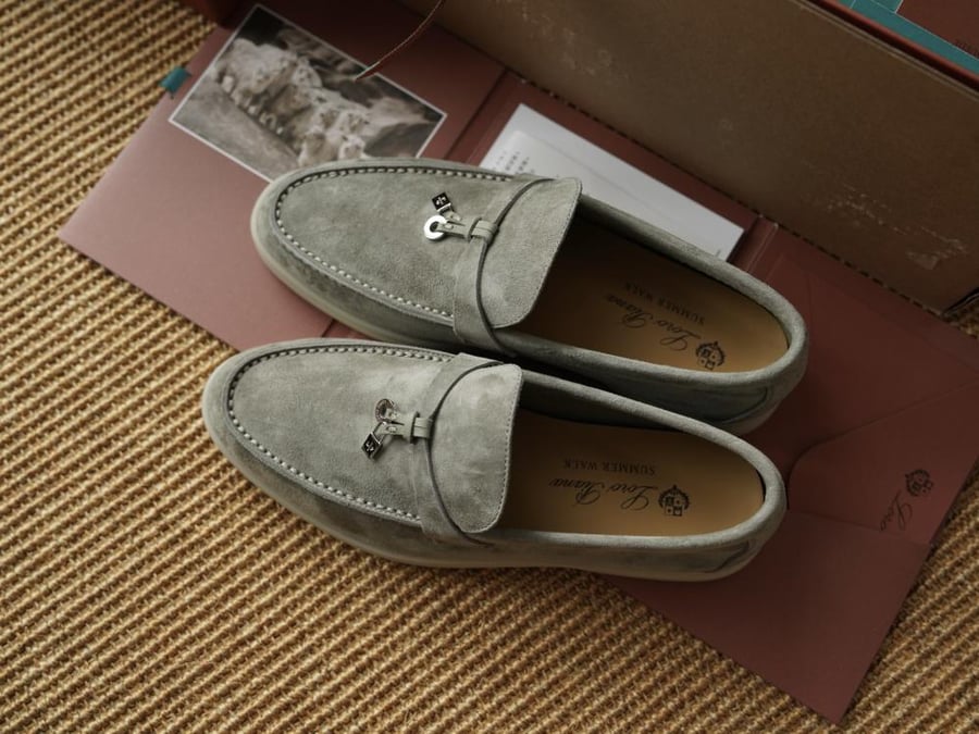 المقاسات 35 - 42
