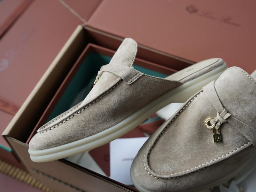 المقاسات 35 - 42