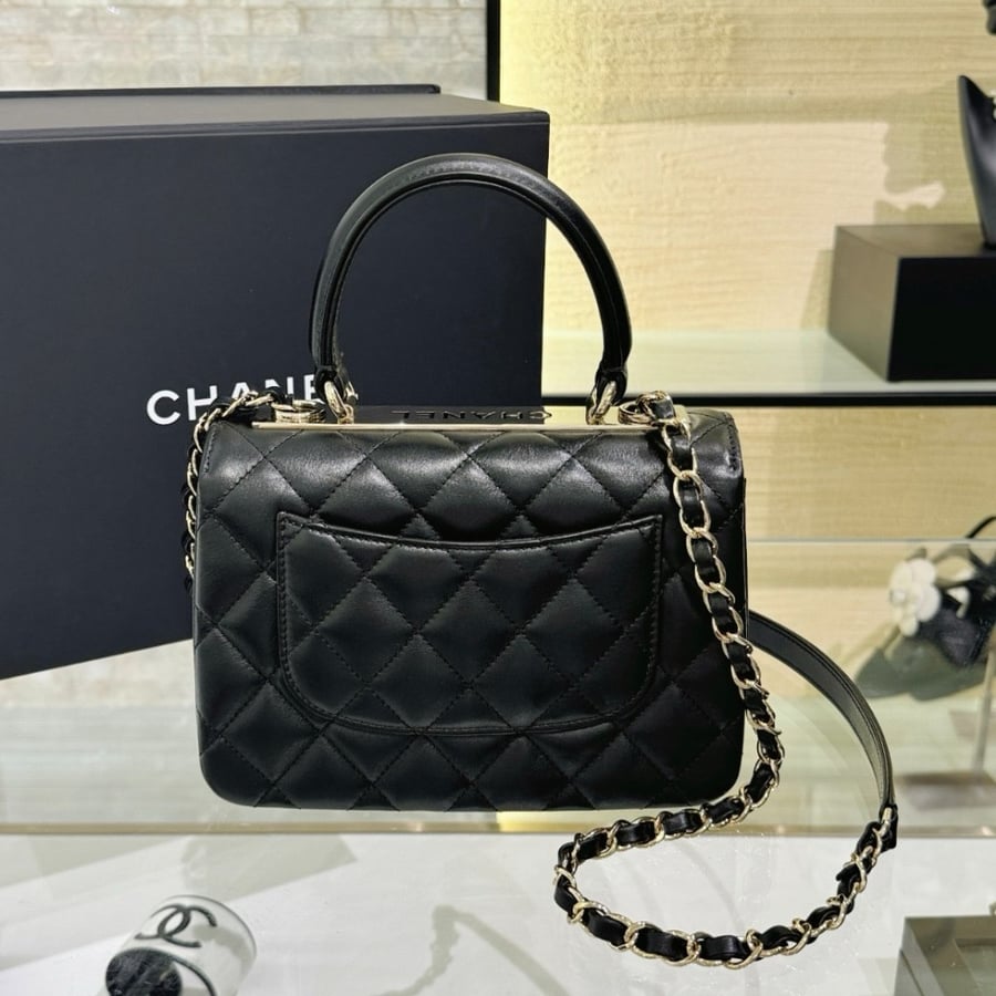 Size：20x15x8cm