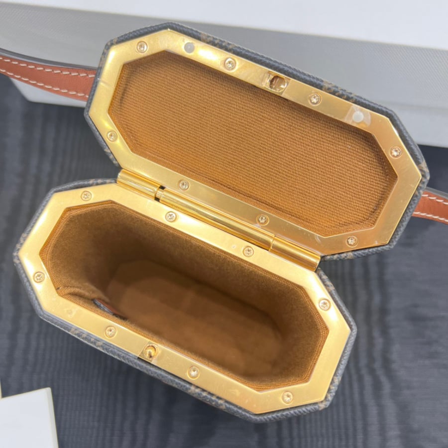 LOCK TRIOMPHE 11x10x5cm