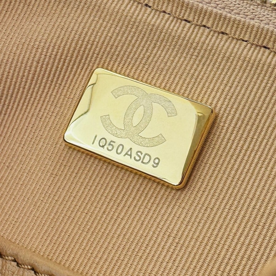 SIZE: 13.5x23.5x5.3cm