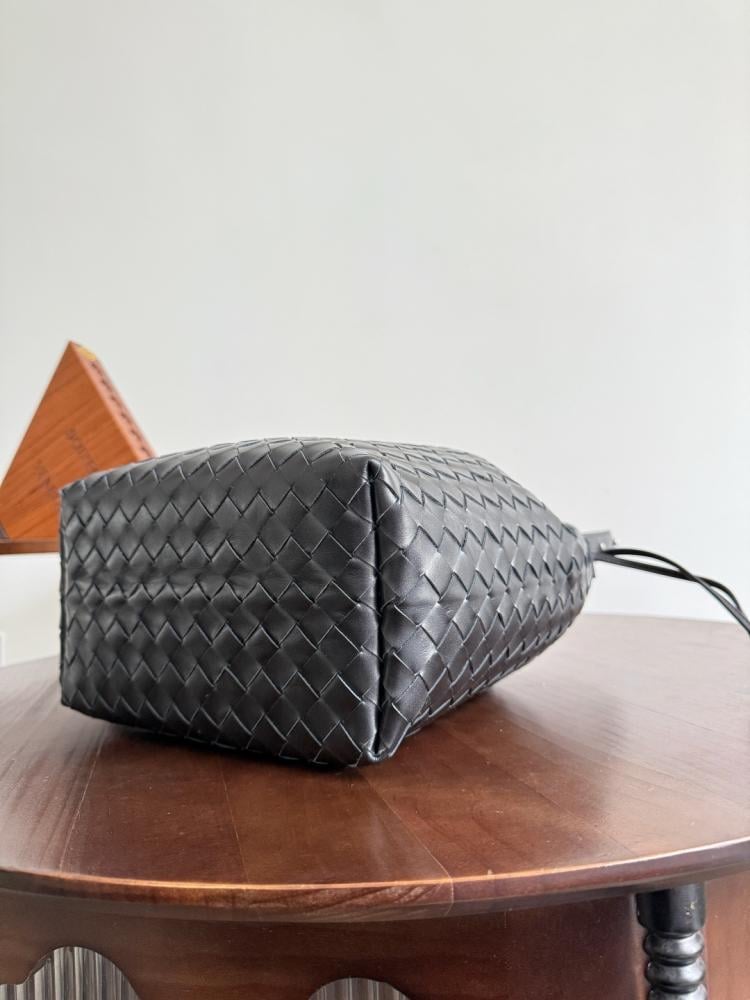 24x33x14cm