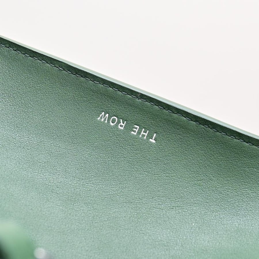 Margaux 12 30.5x23x19cm
