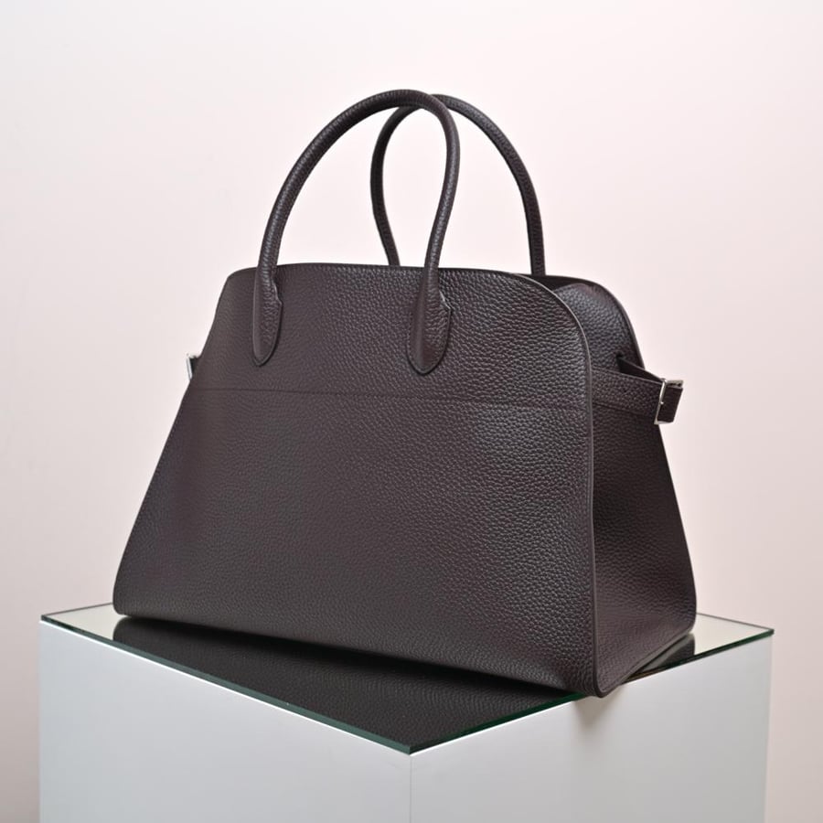 Margaux15 38x28x23cm