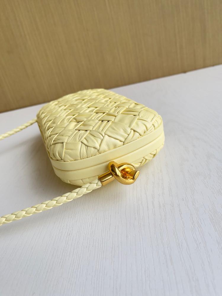 20.5x6x12cm